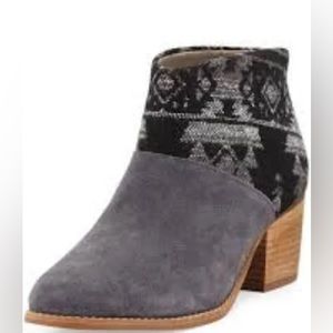 Toms Shoes Toms 'Leila' Grey Suede Tribal Wool Bootie. Size 8